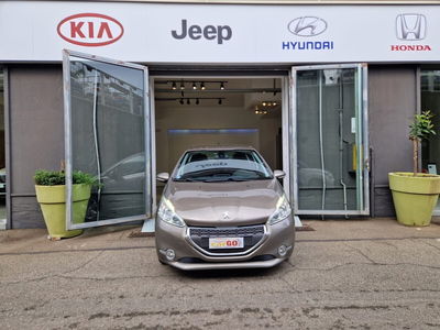 Peugeot 208 VTi 82 CV 5 porte Allure usata