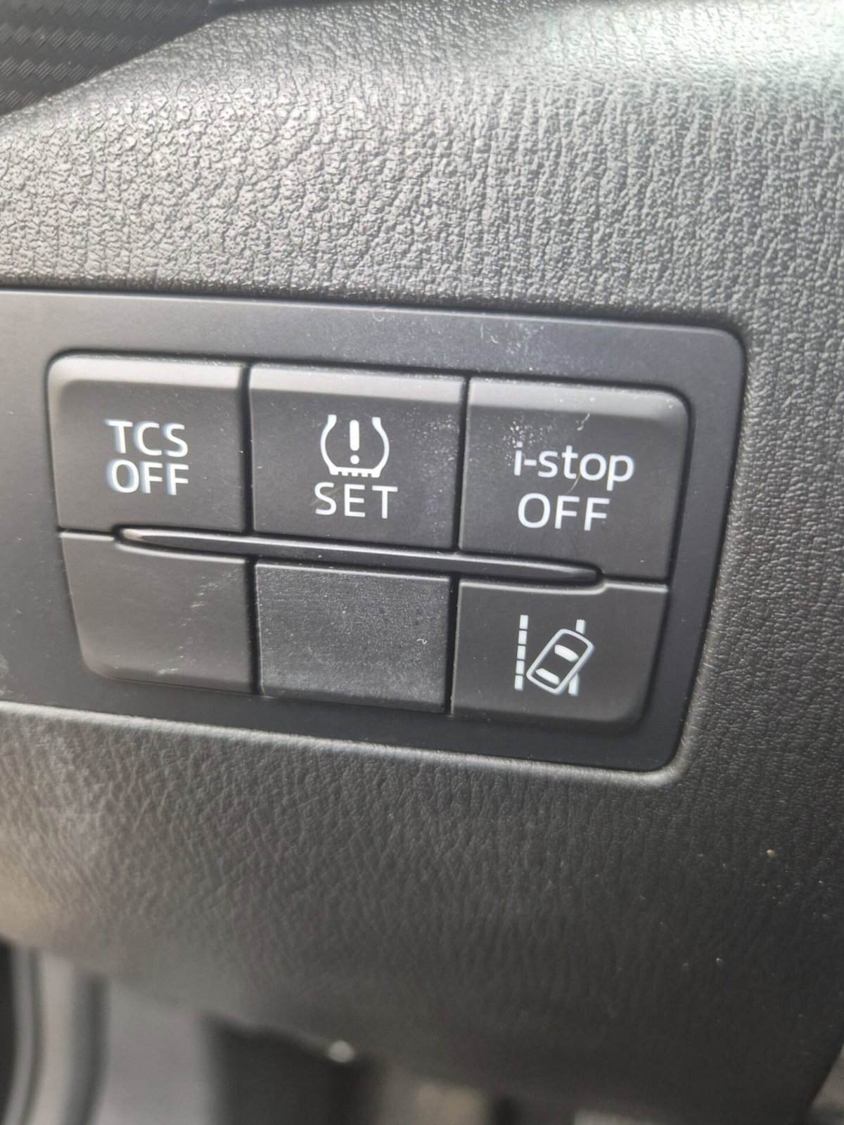 Mazda CX-3 1.5L Skyactiv-D Exceed (10)