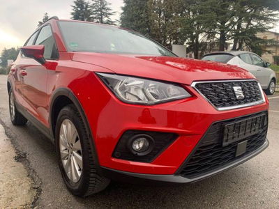 SEAT Arona 1.0 TGI Style usata