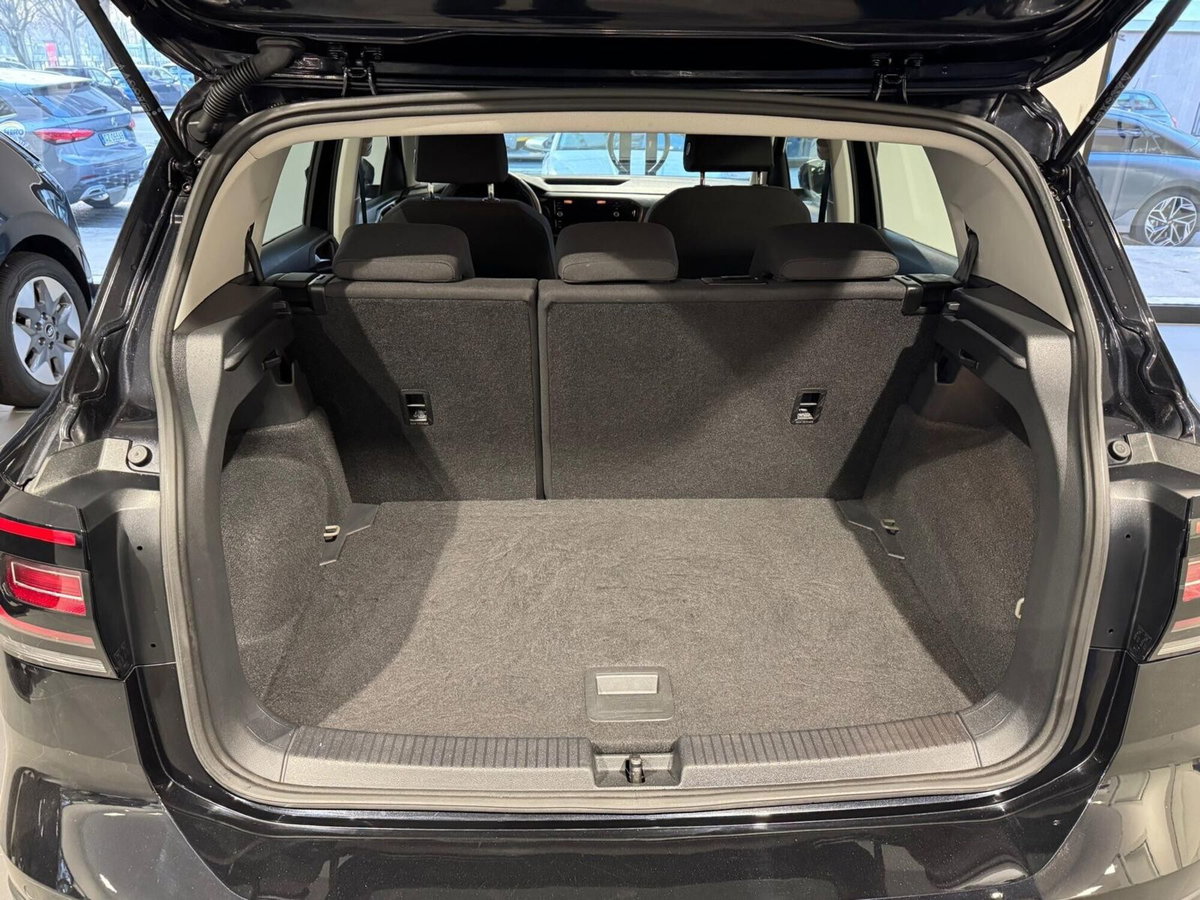 Volkswagen T-Cross 1.0 TSI Style BMT (12)
