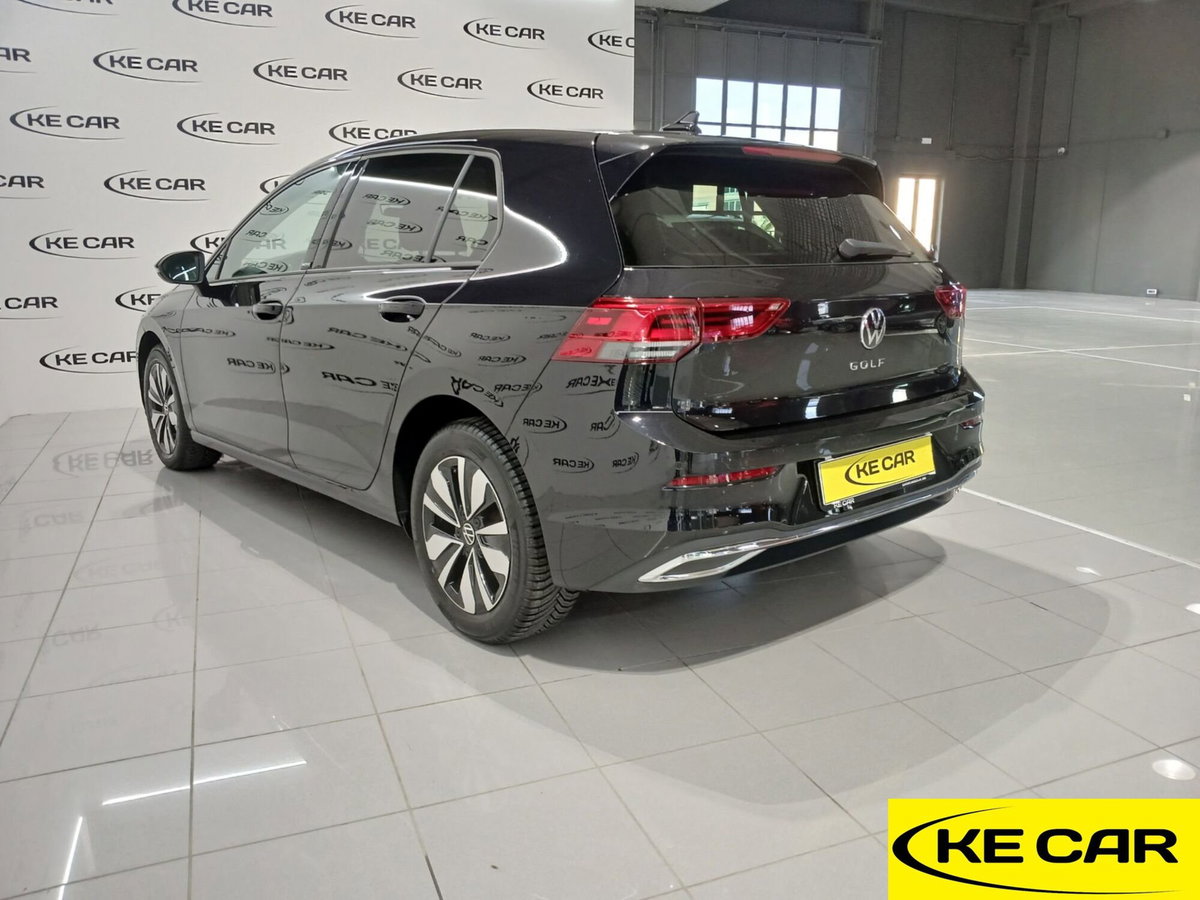 Volkswagen Golf 2.0 TDI DSG SCR Style (5)