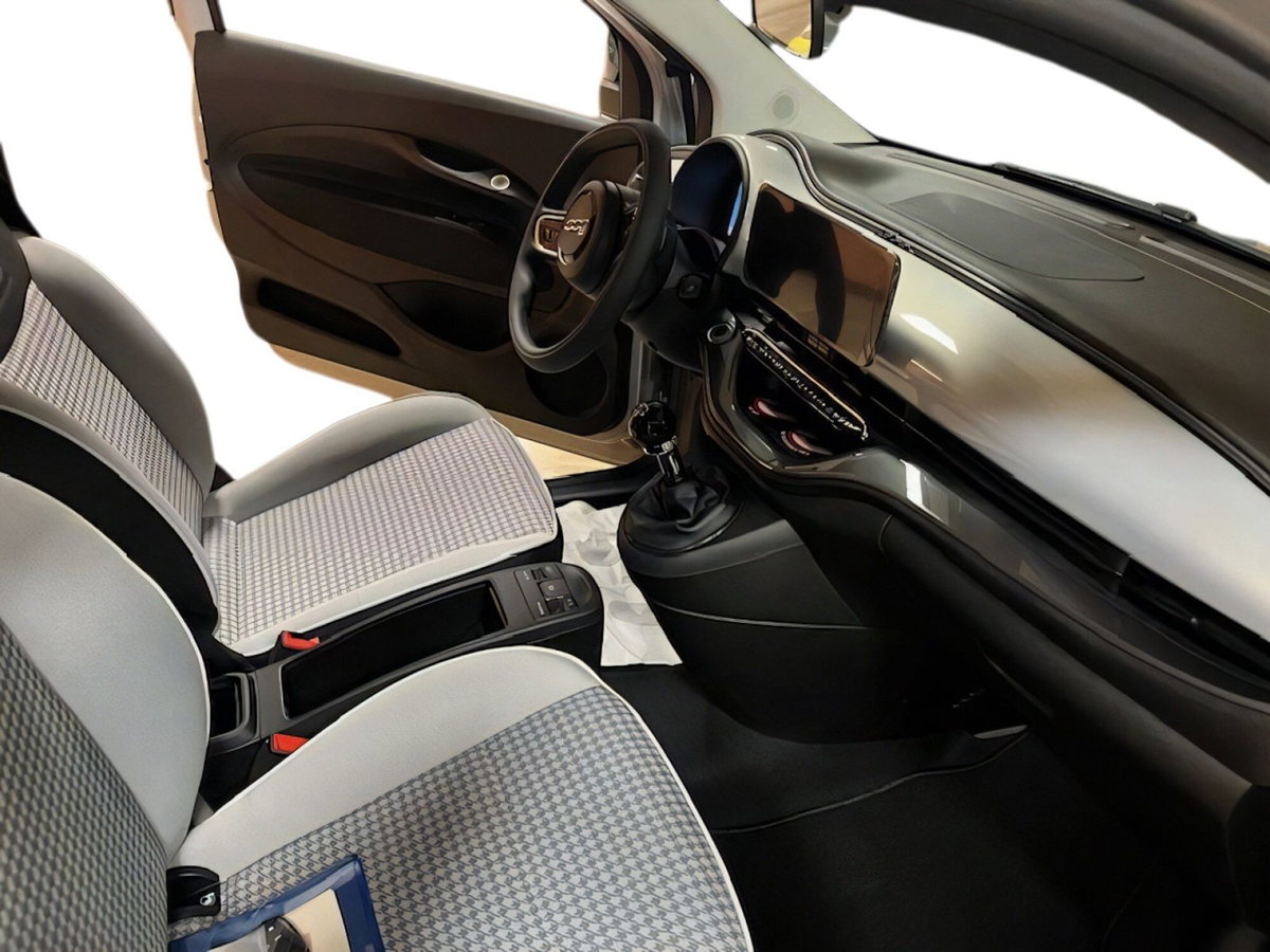 Fiat 500 1.0 hybrid Torino (9)