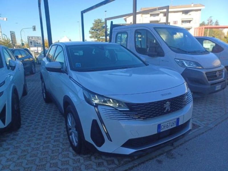 Peugeot 3008 BlueHDi 130 S&S Business
