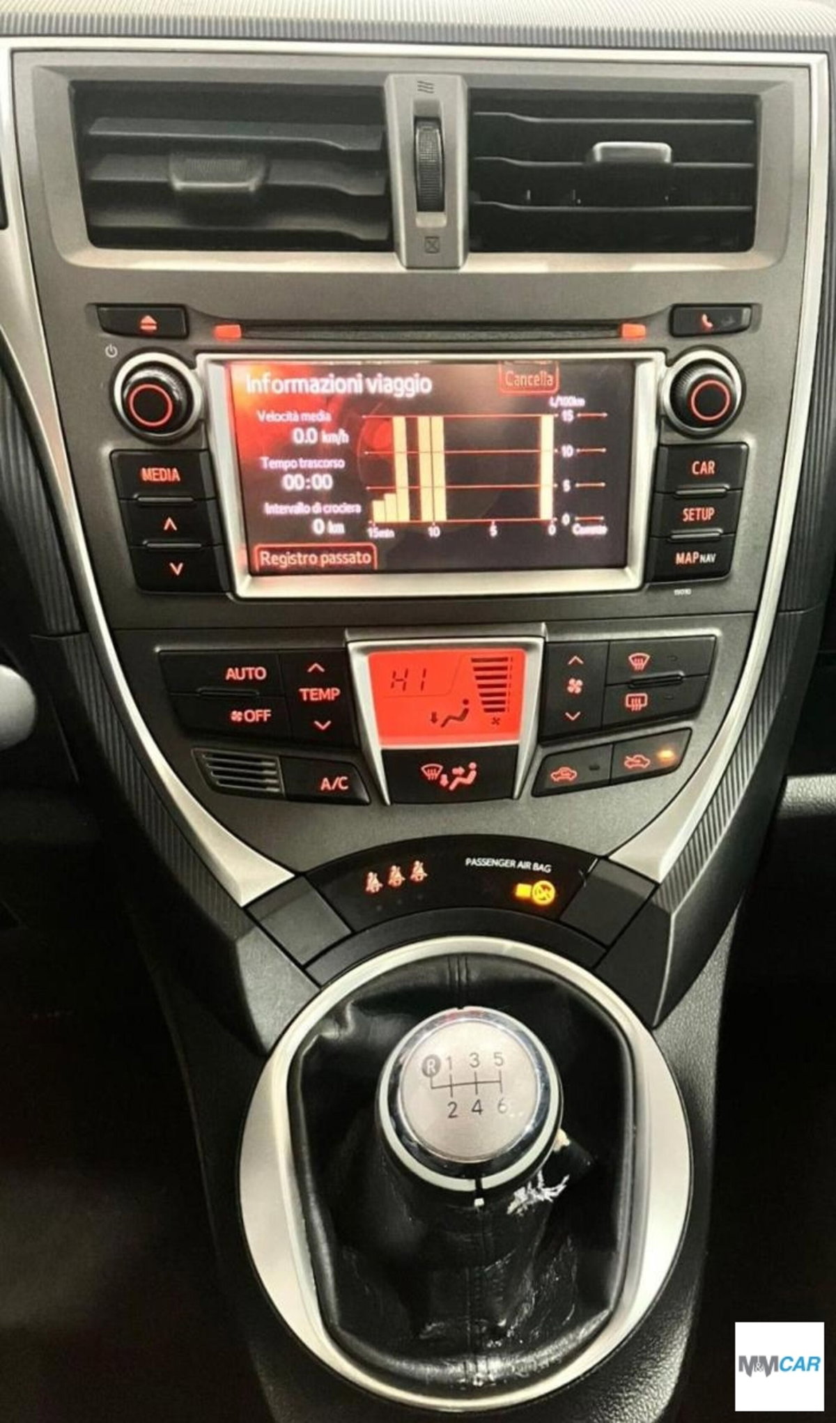 Toyota Verso 1.6 D-4D Active (9)