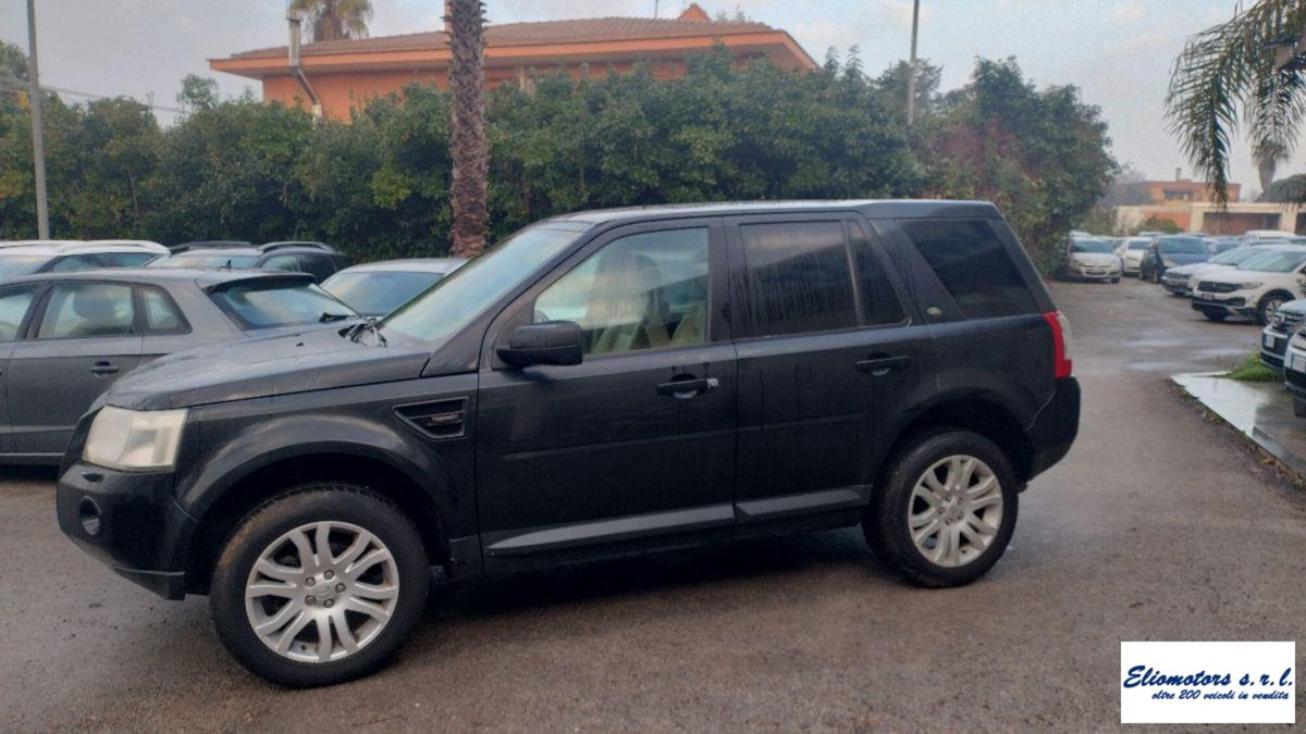 Land Rover Freelander 2.2 TD4 S.W. HSE (5)