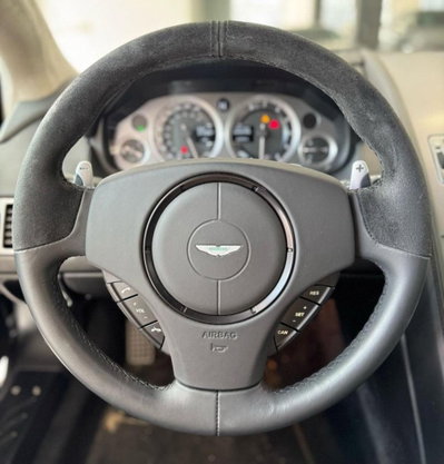 Aston Martin V8 Vantage Coupé V8 Vantage S Coupé (12)
