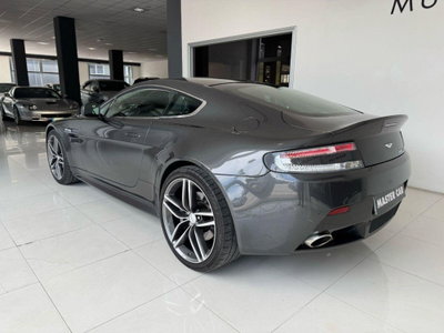 Aston Martin V8 Vantage Coupé V8 Vantage S Coupé (2)