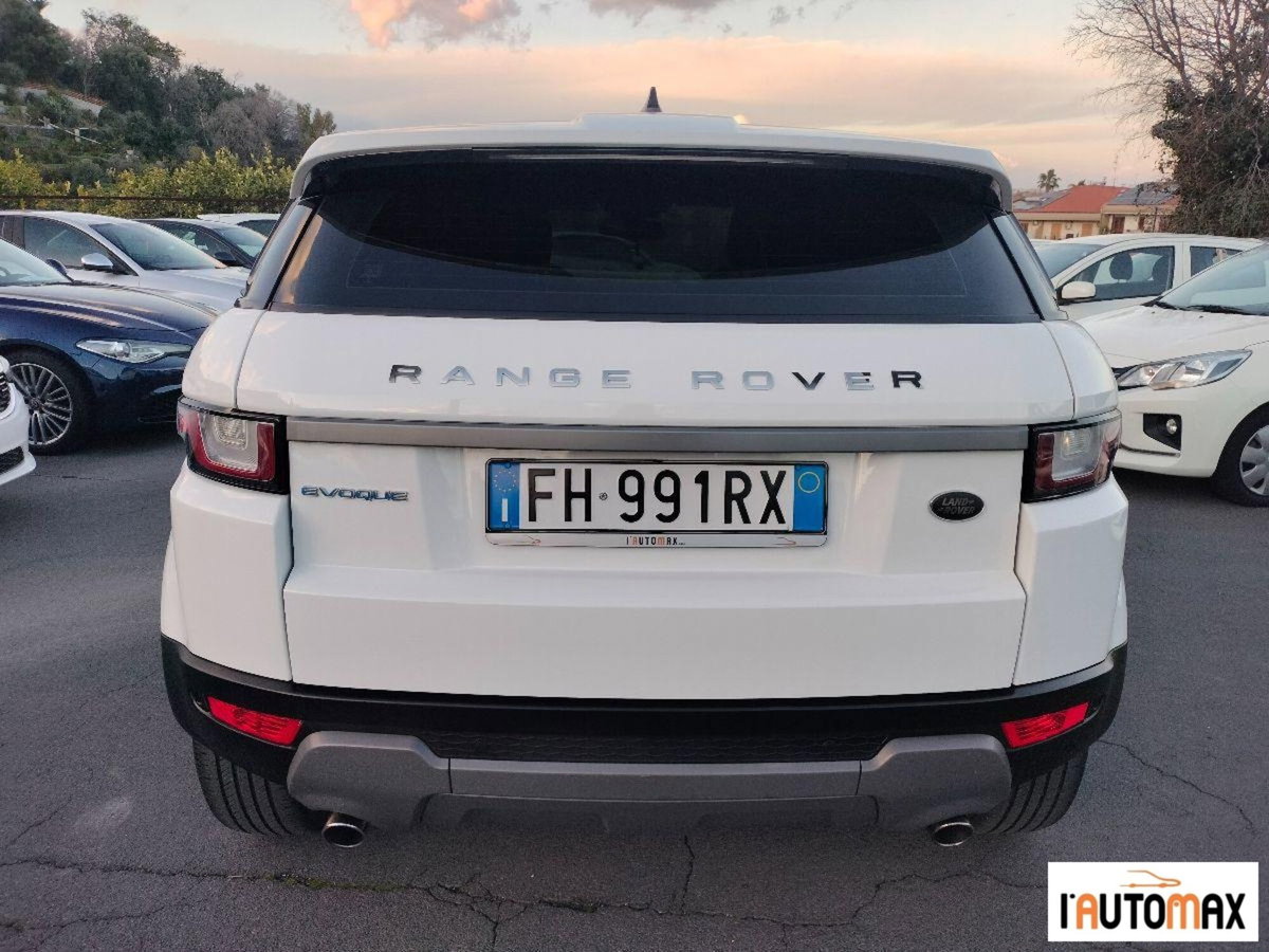 Land Rover Range Rover Evoque 2.0 TD4 150 CV 5p. Pure (6)