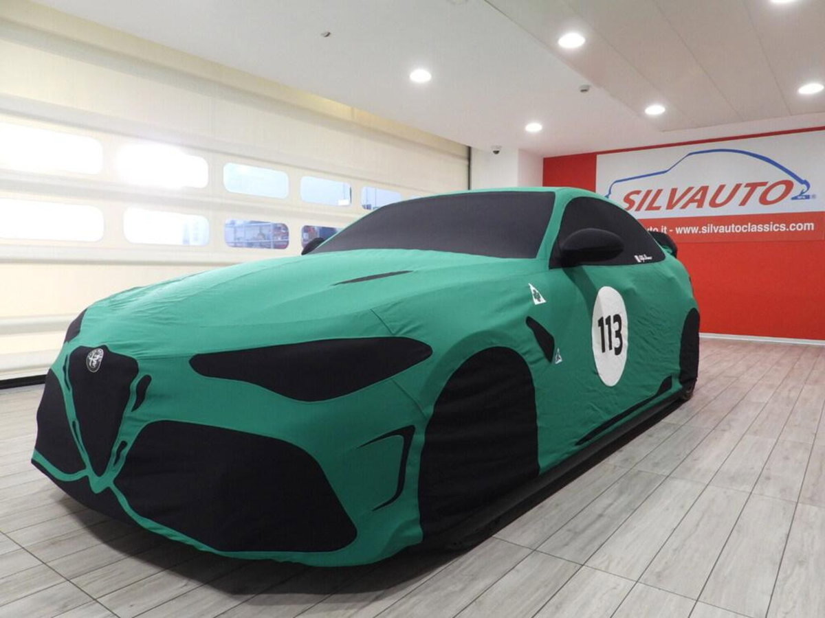 Alfa Romeo Giulia 2.9 T V6 AT8 Quadrifoglio (12)