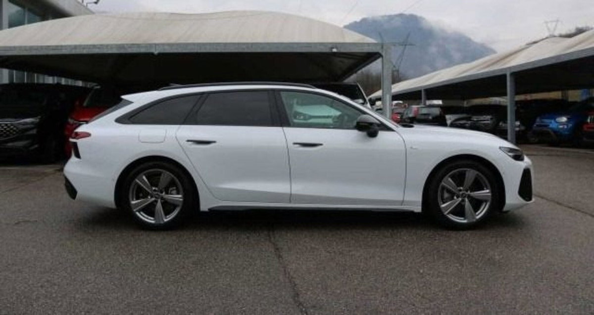 Audi A6 Avant 40 2.0 TDI S tronic Business Plus (9)