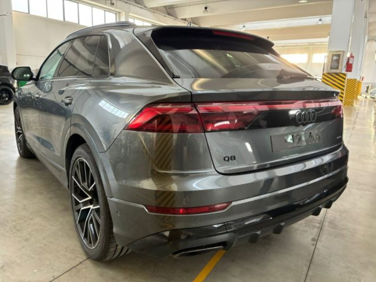 Audi Q8 Q8 50 TDI 286 CV quattro tiptronic Sport (2)