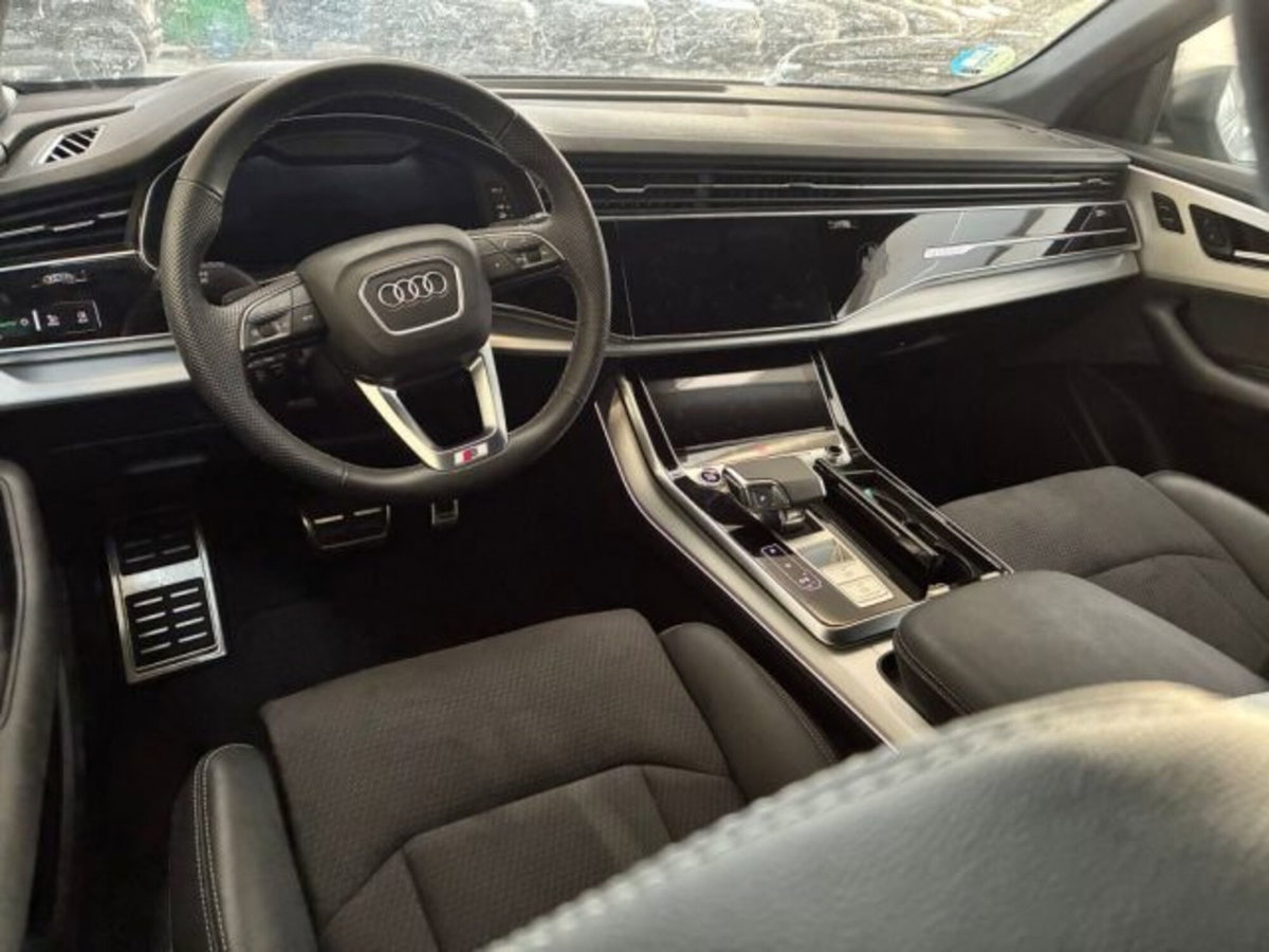 Audi Q8 Q8 50 TDI 286 CV quattro tiptronic Sport (4)