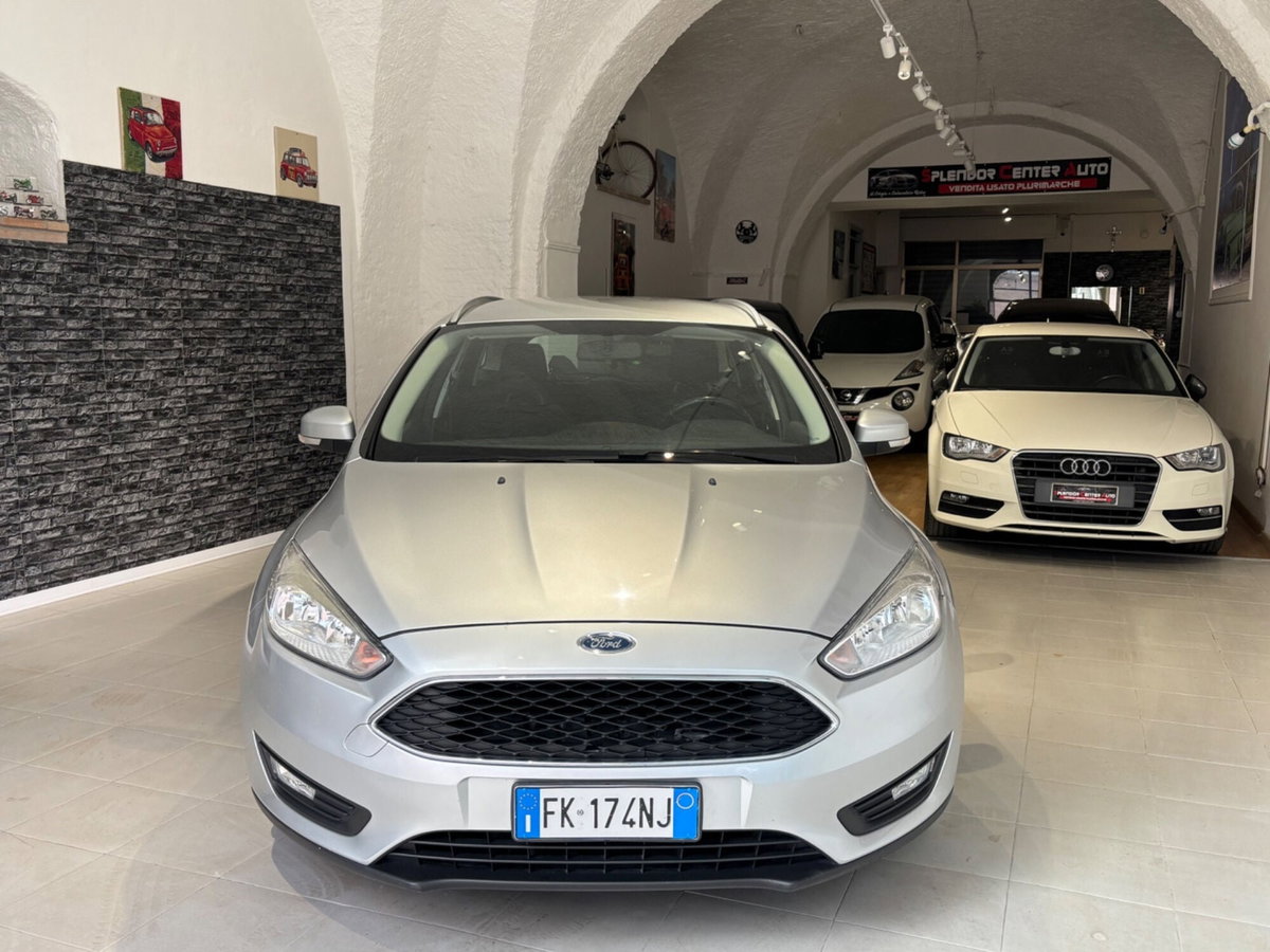 Ford Focus Station Wagon 1.5 TDCi 120 CV Start&Stop SW Business (2)