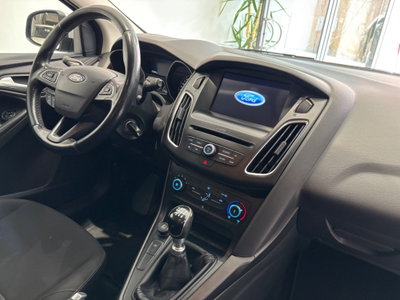 Ford Focus Station Wagon 1.5 TDCi 120 CV Start&Stop SW Business (9)