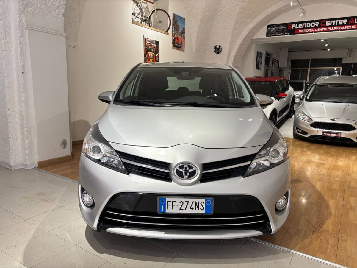 Toyota Verso 1.6 D-4D Style