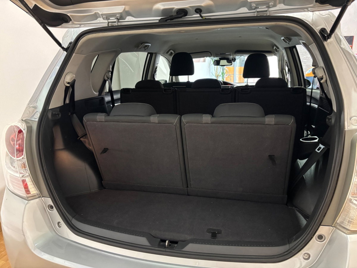 Toyota Verso 1.6 D-4D Style (13)