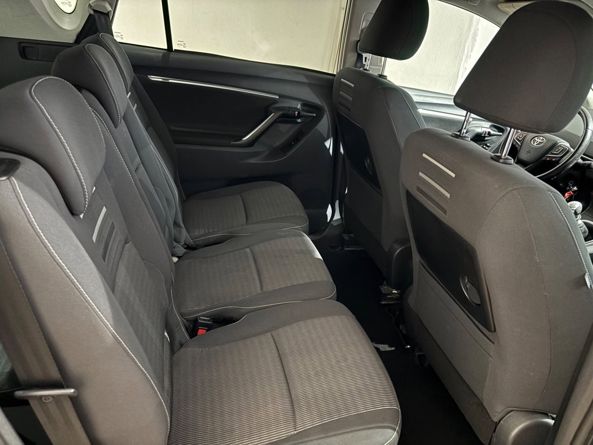 Toyota Verso 1.6 D-4D Style (18)