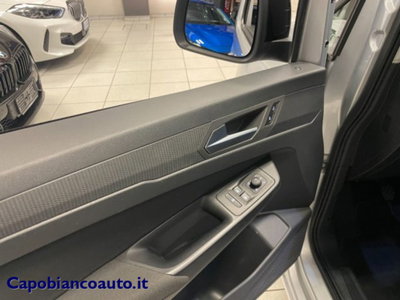 Ford Tourneo Connect 2.0 EcoBlue 122 CV Titanium (17)