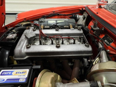 Alfa Romeo Spider 1750 TBi (11)