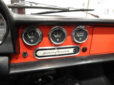 Alfa Romeo Spider 1750 TBi (8)