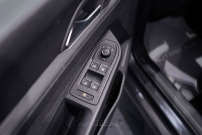 Volkswagen Golf 1.0 TSI EVO Life (10)
