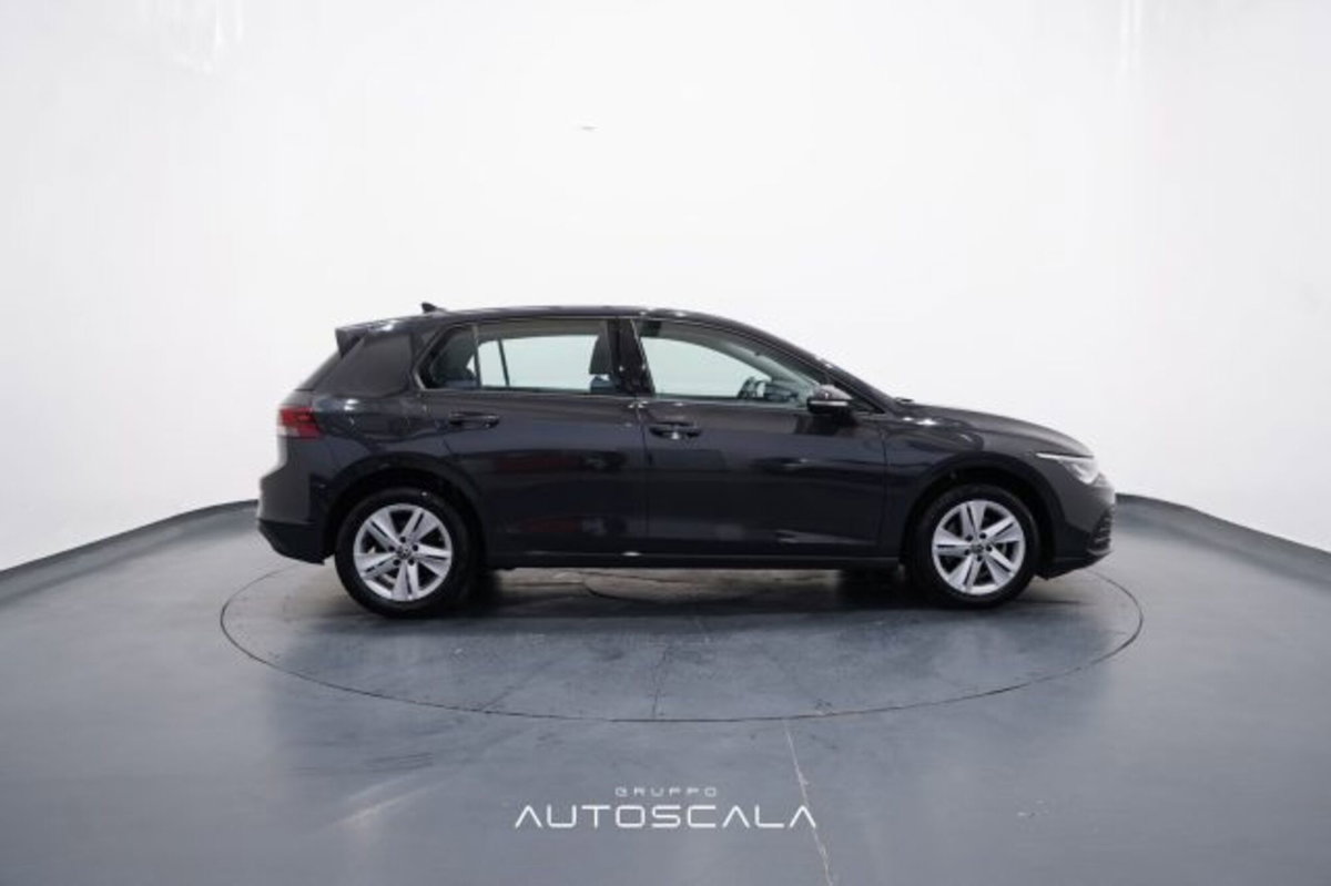 Volkswagen Golf 1.0 TSI EVO Life (7)