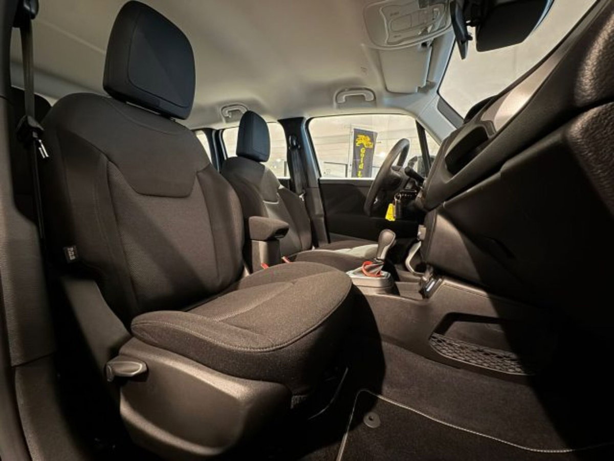 Jeep Renegade 1.6 Mjt 120 CV Longitude (17)