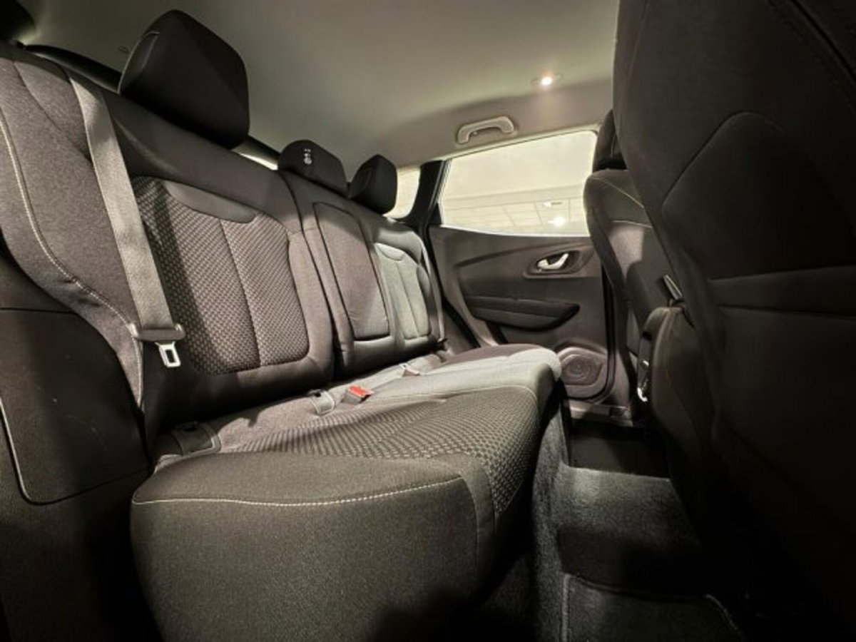 Renault Kadjar dCi 8V 115CV EDC Intens (14)
