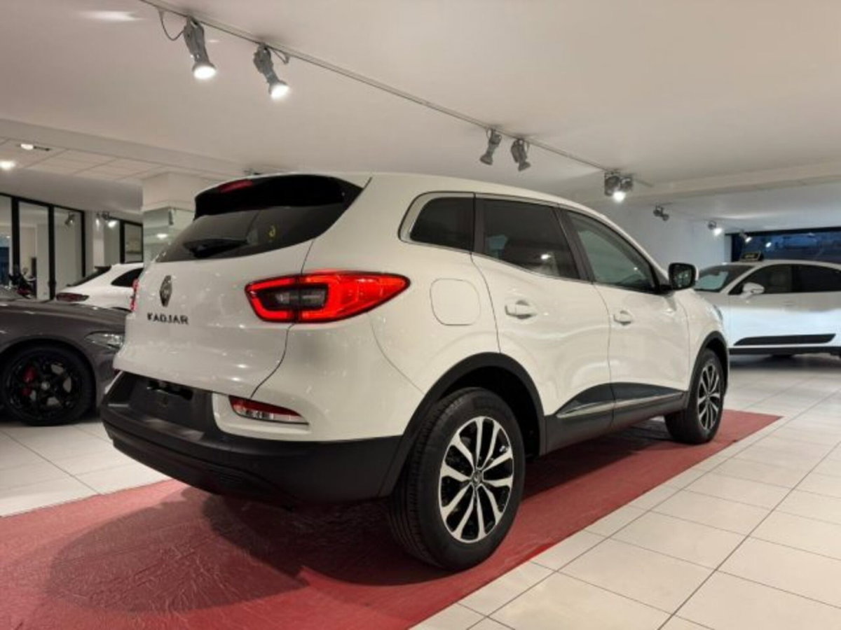 Renault Kadjar dCi 8V 115CV EDC Intens (8)