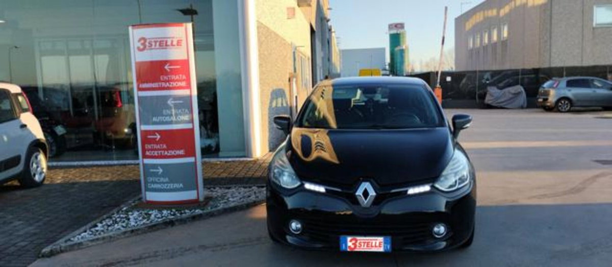 Renault Clio 1.5 dCi 8V 75CV 5 porte Costume National