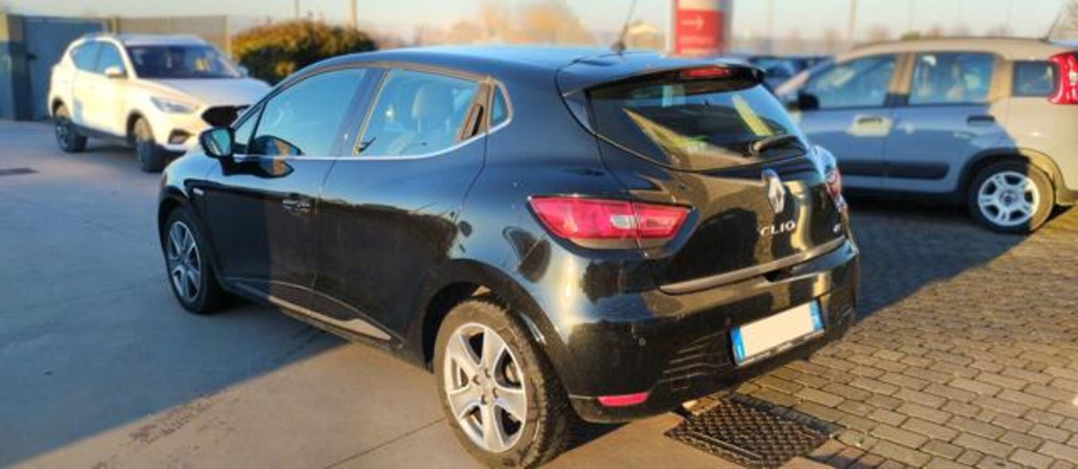Renault Clio 1.5 dCi 8V 75CV 5 porte Costume National (3)
