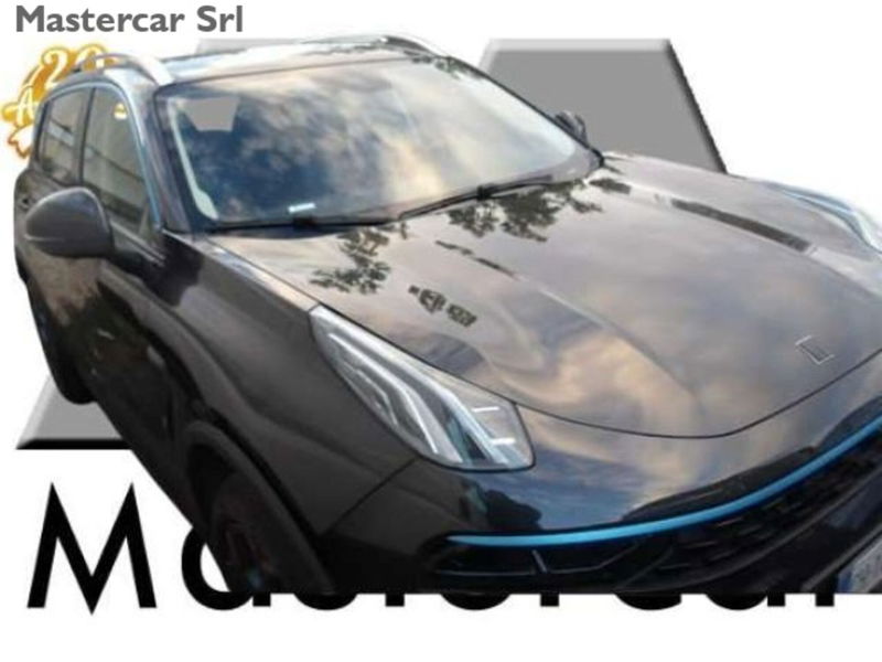 Lynk & Co 01 01 1.5 td phev