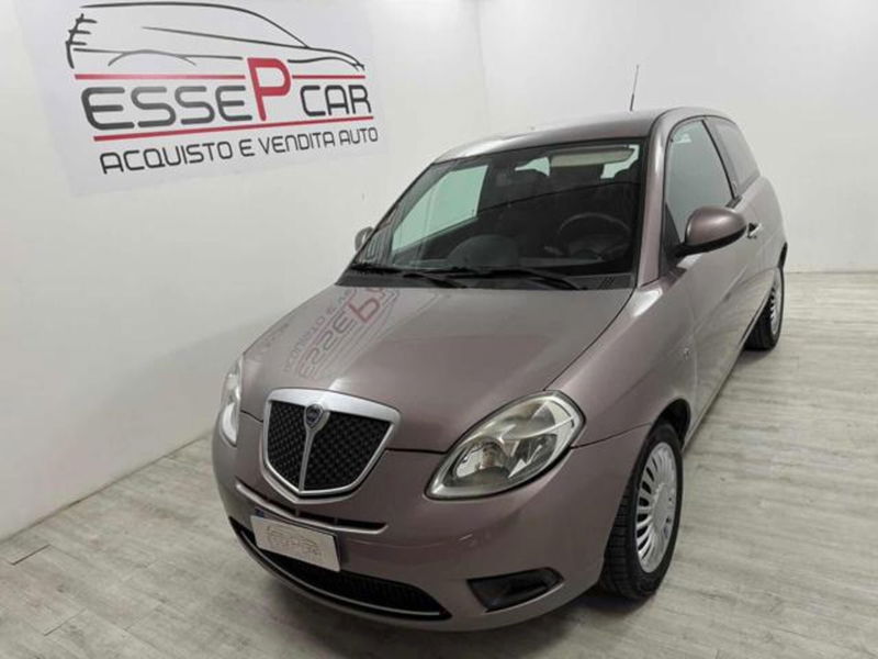 Lancia Ypsilon 1.2 Argento