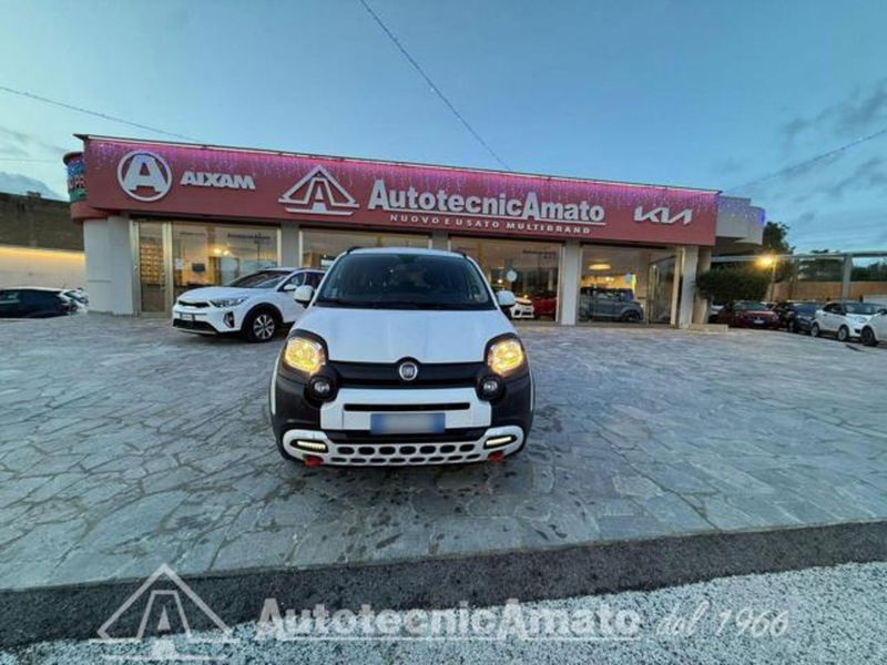 Fiat Panda Cross 1.0 firefly hybrid Cross s&s 70cv 5p.ti