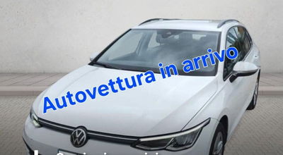 Volkswagen Golf Variant 2.0 TDI SCR DSG Life usata