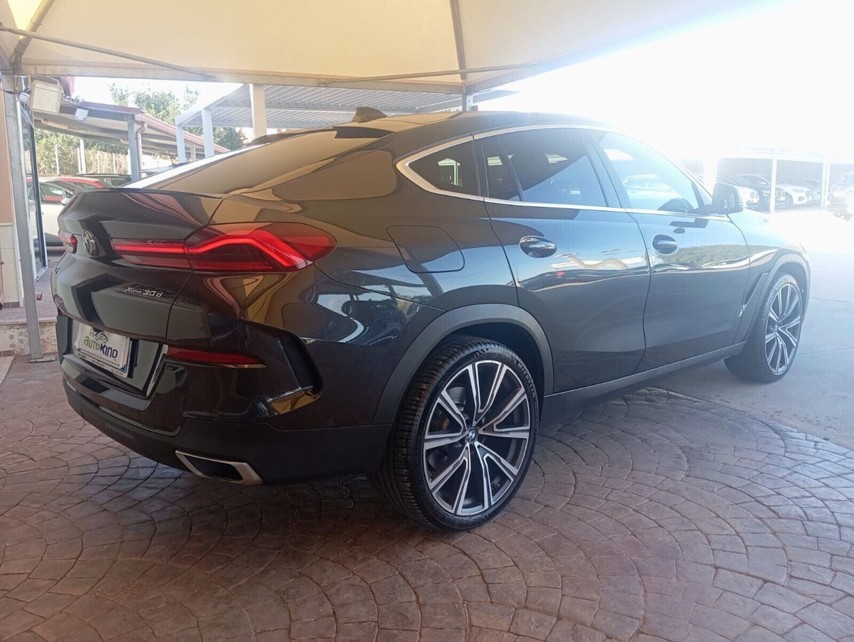 BMW X6 xDrive30d 48V xLine (9)
