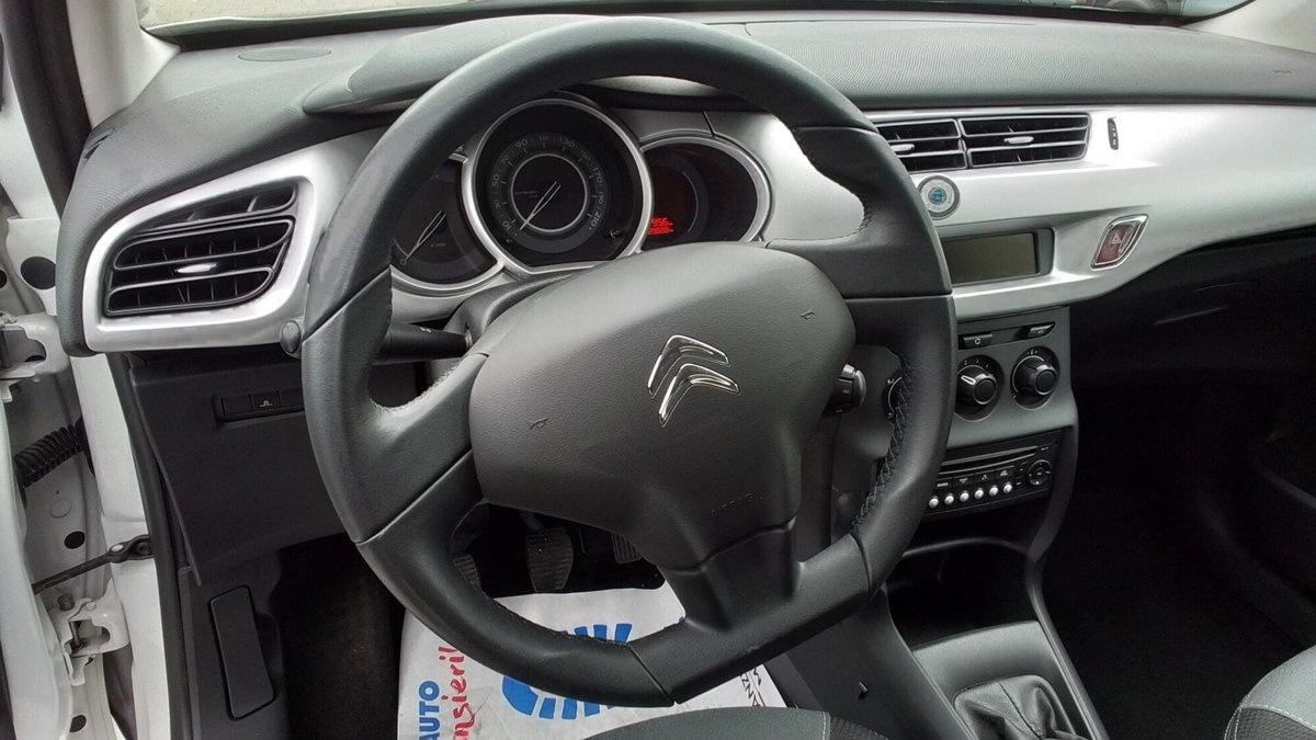 Citroen C3 1.4 HDi 70 Seduction (10)
