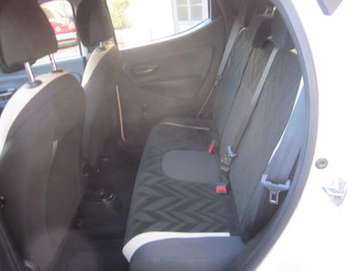 Lancia Ypsilon 1.2 69 CV 5 porte Gold (13)