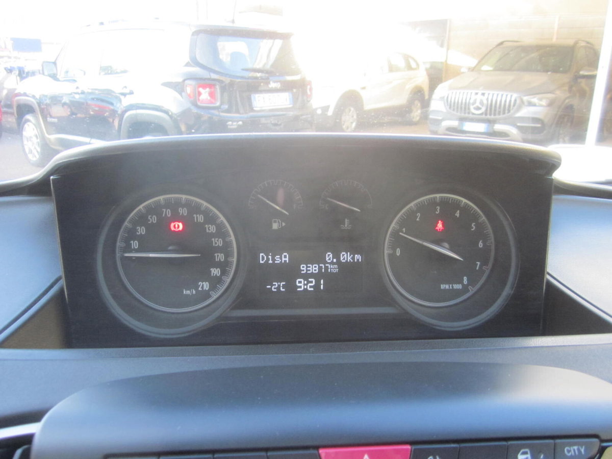Lancia Ypsilon 1.2 69 CV 5 porte Gold (15)