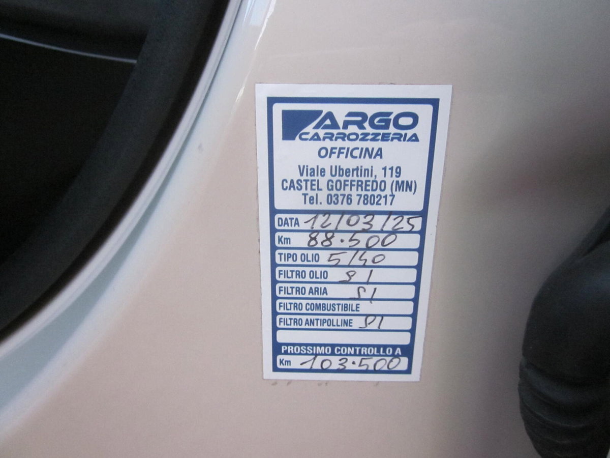 Lancia Ypsilon 1.2 69 CV 5 porte Gold (16)