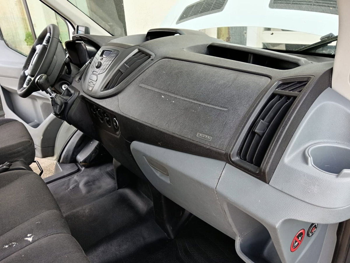 Ford Transit Telaio 350 2.2TDCi 155CV PM-RG RWD Cabinato Entry (14)