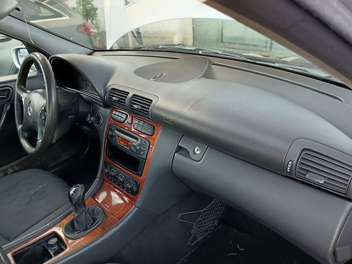 Mercedes-Benz Classe C 220 CDI cat Classic (13)