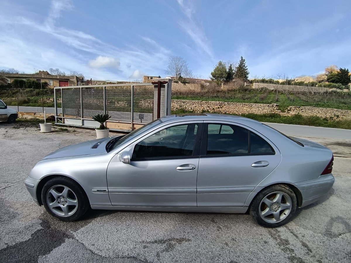 Mercedes-Benz Classe C 220 CDI cat Classic (2)