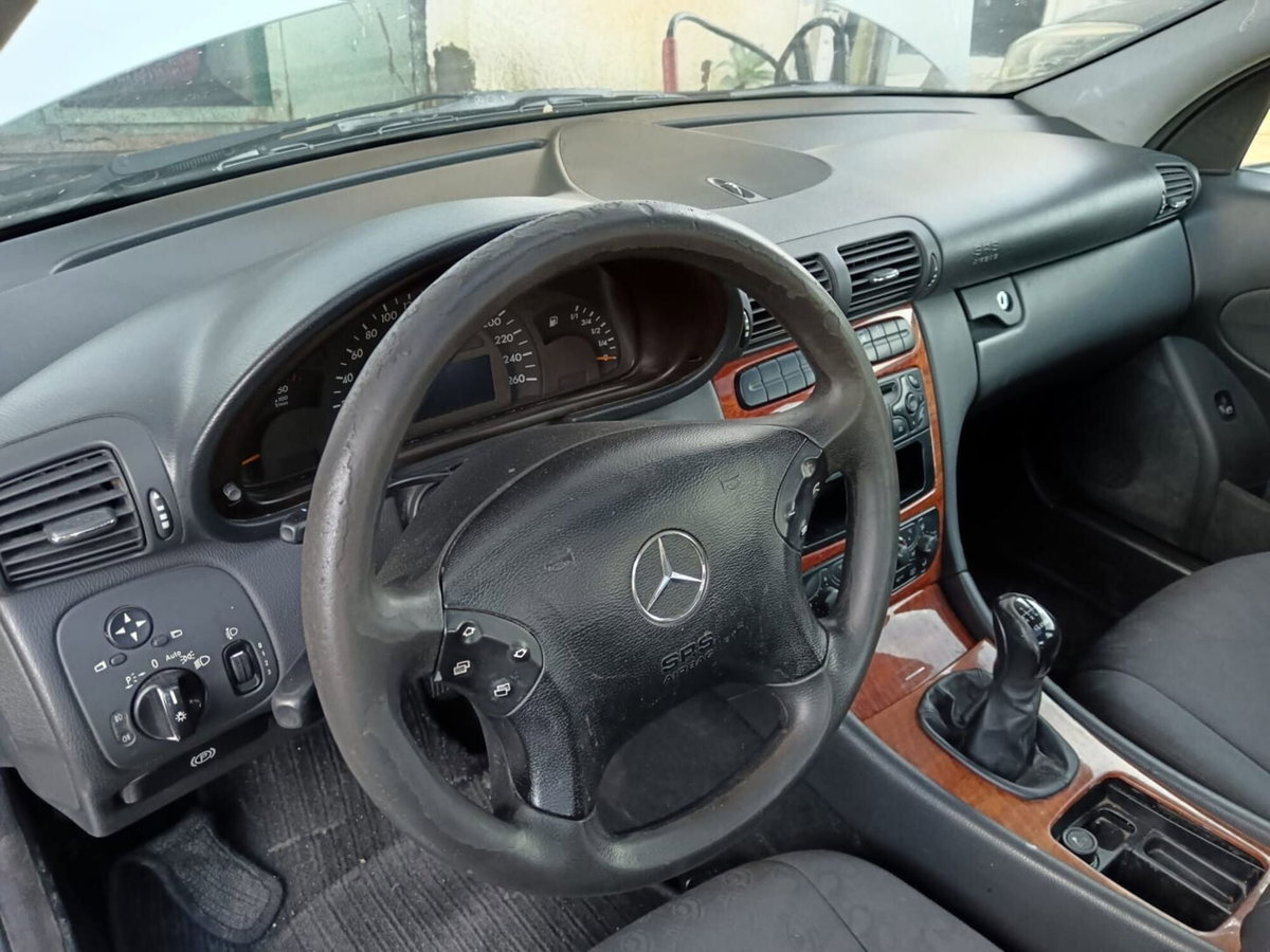Mercedes-Benz Classe C 220 CDI cat Classic (9)