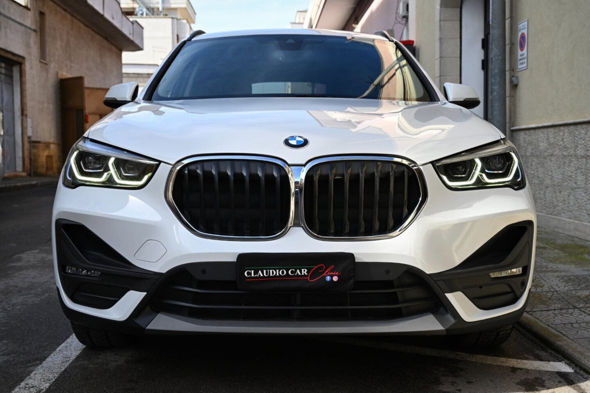 BMW X1 xDrive18d Business Advantage (12)