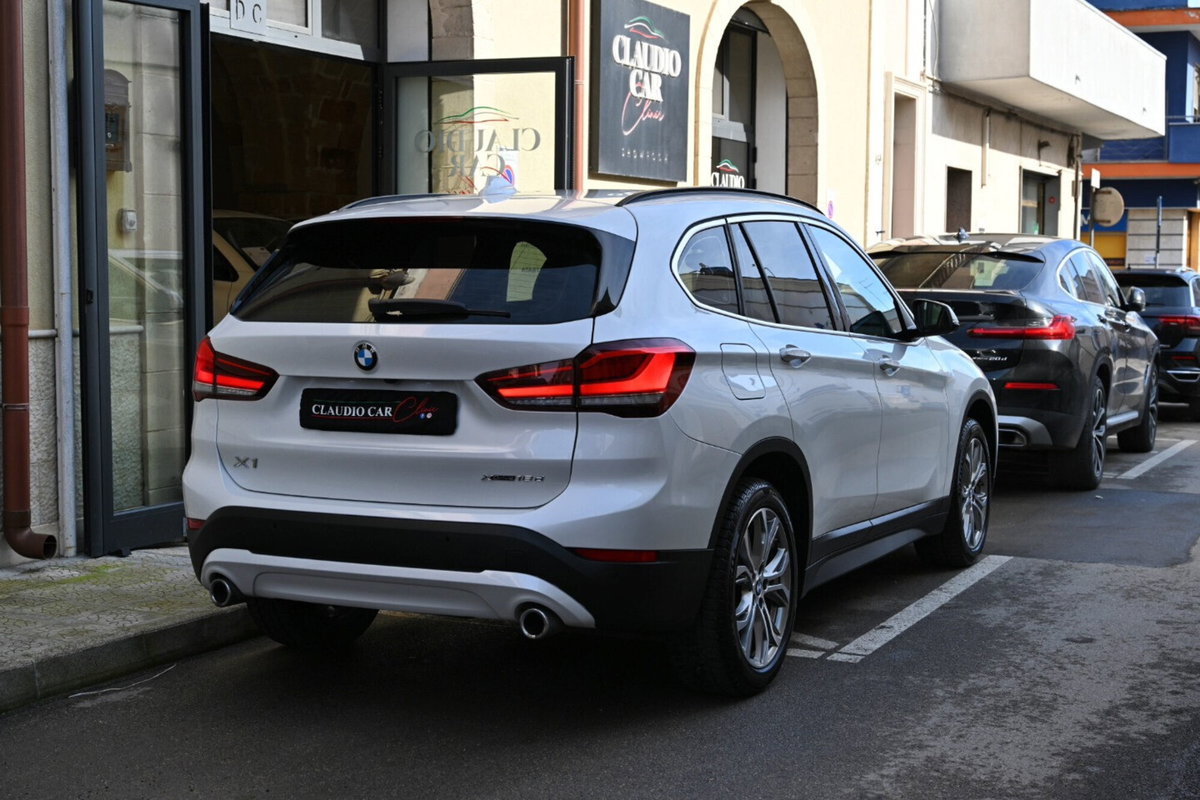 BMW X1 xDrive18d Business Advantage (6)