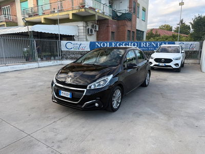 Peugeot 208 82 5 porte Allure usata