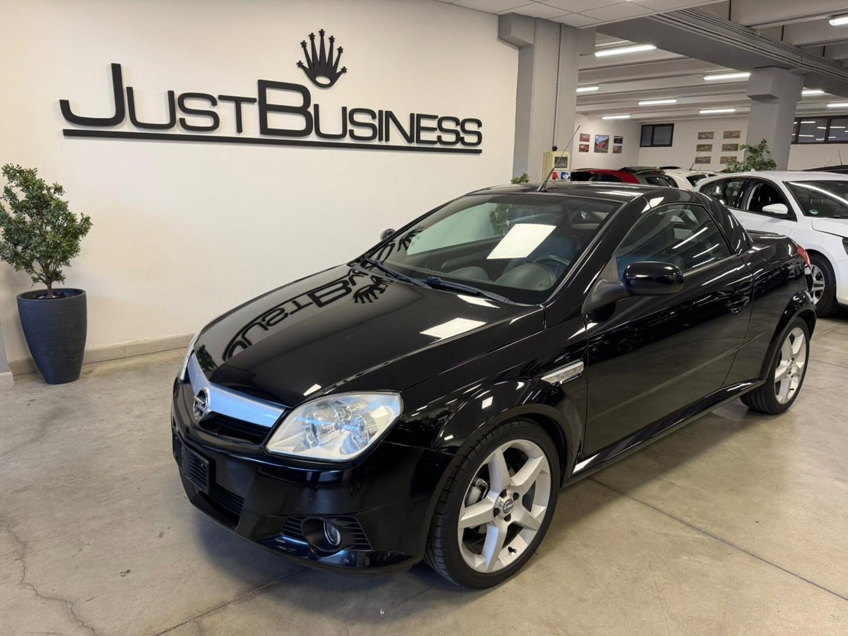 Opel Tigra TwinTop 1.4 16V Sport (3)