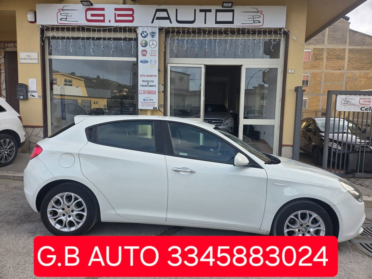 Alfa Romeo Giulietta 1.6 JTDm-2 Distinctive