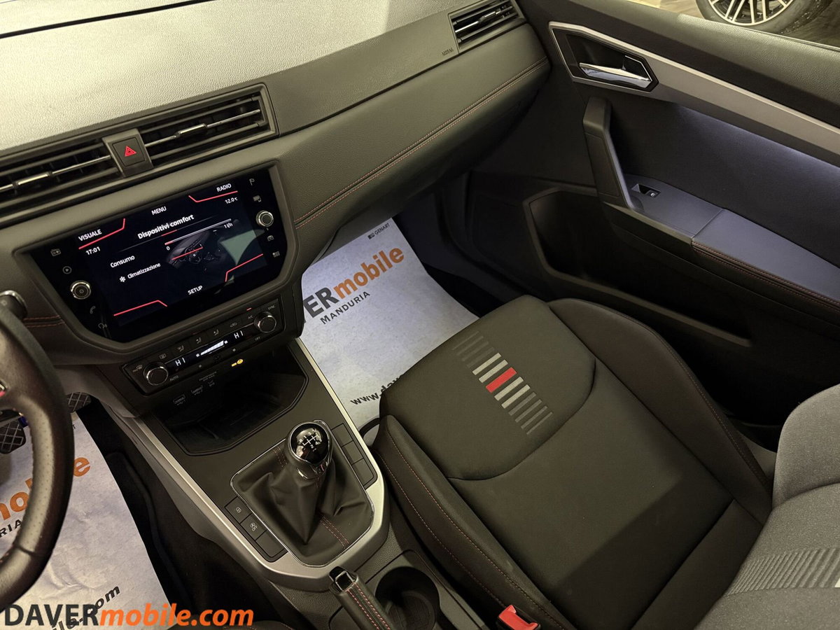 SEAT Arona 1.0 TGI FR (12)